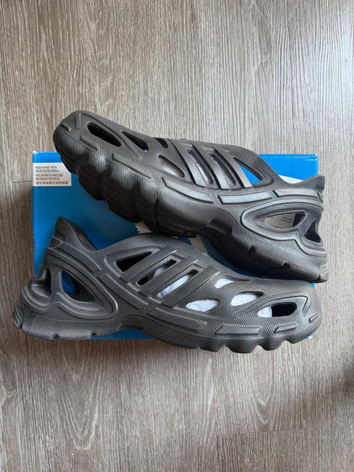 adidas adiFOM Q “Black Carbon”
