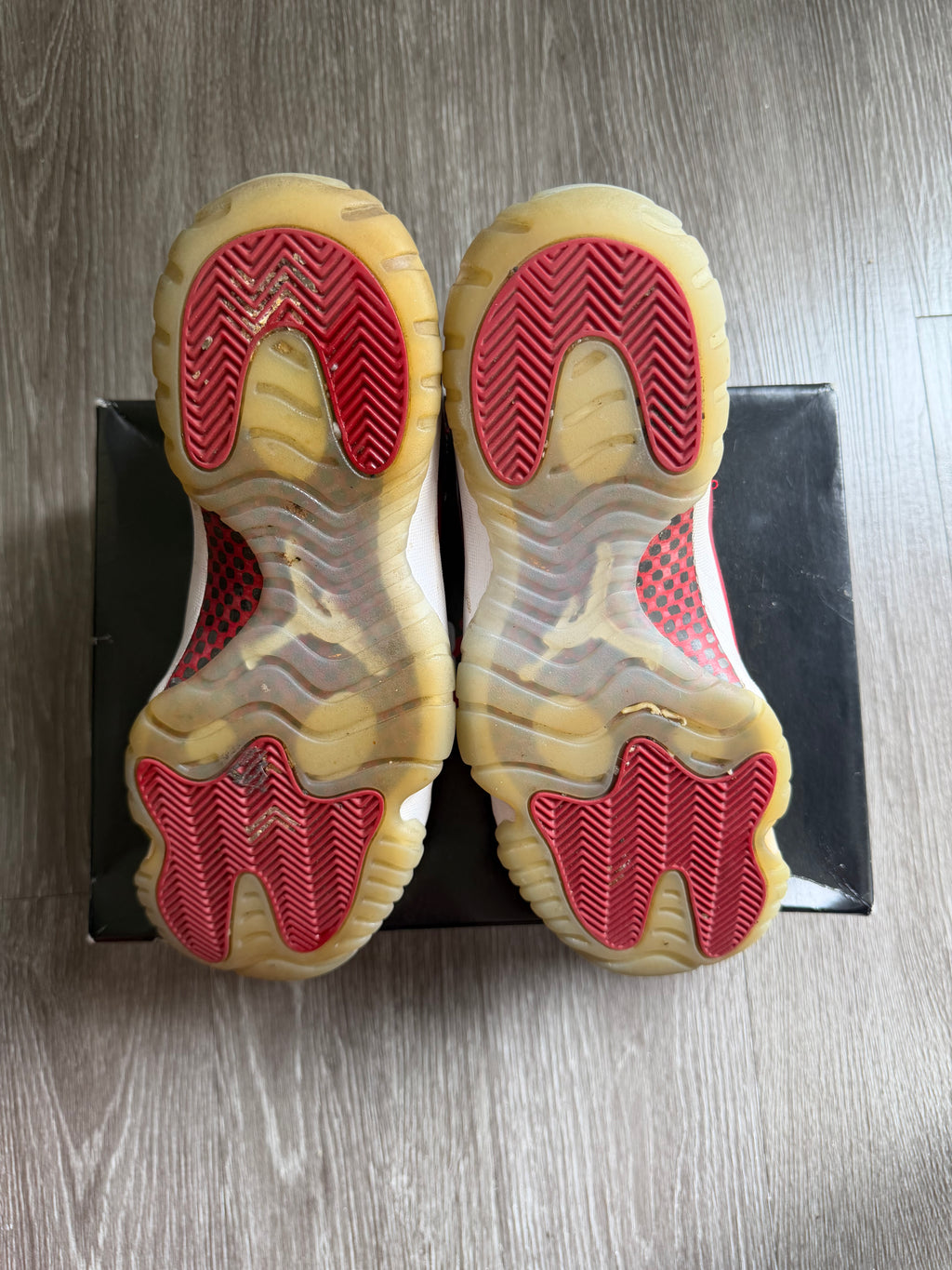 Jordan 11 Retro “Cherry” (2022)