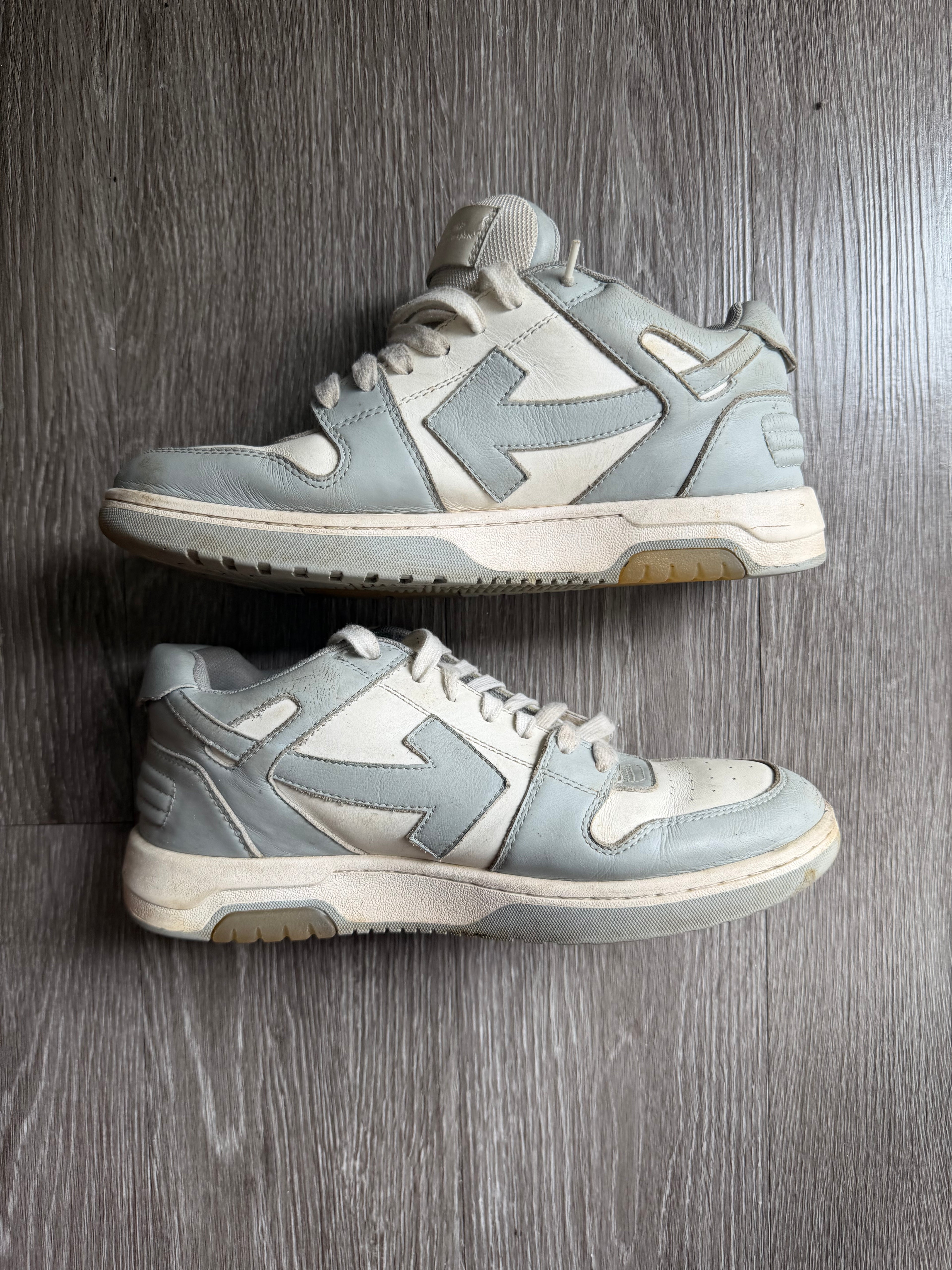 Off-White Out of Office Low “Grey White”