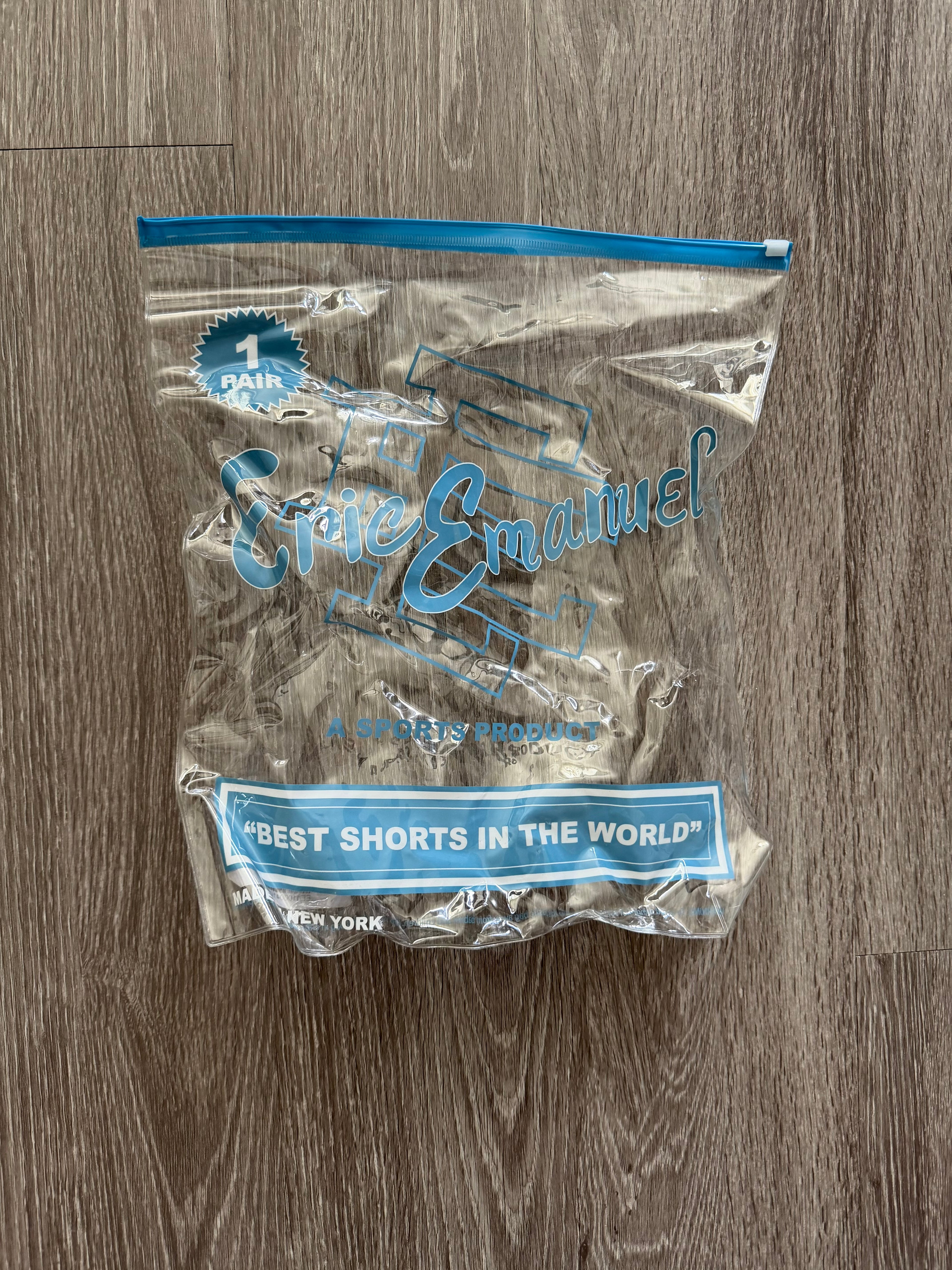 Eric Emmanuel EE Basic Short Black”