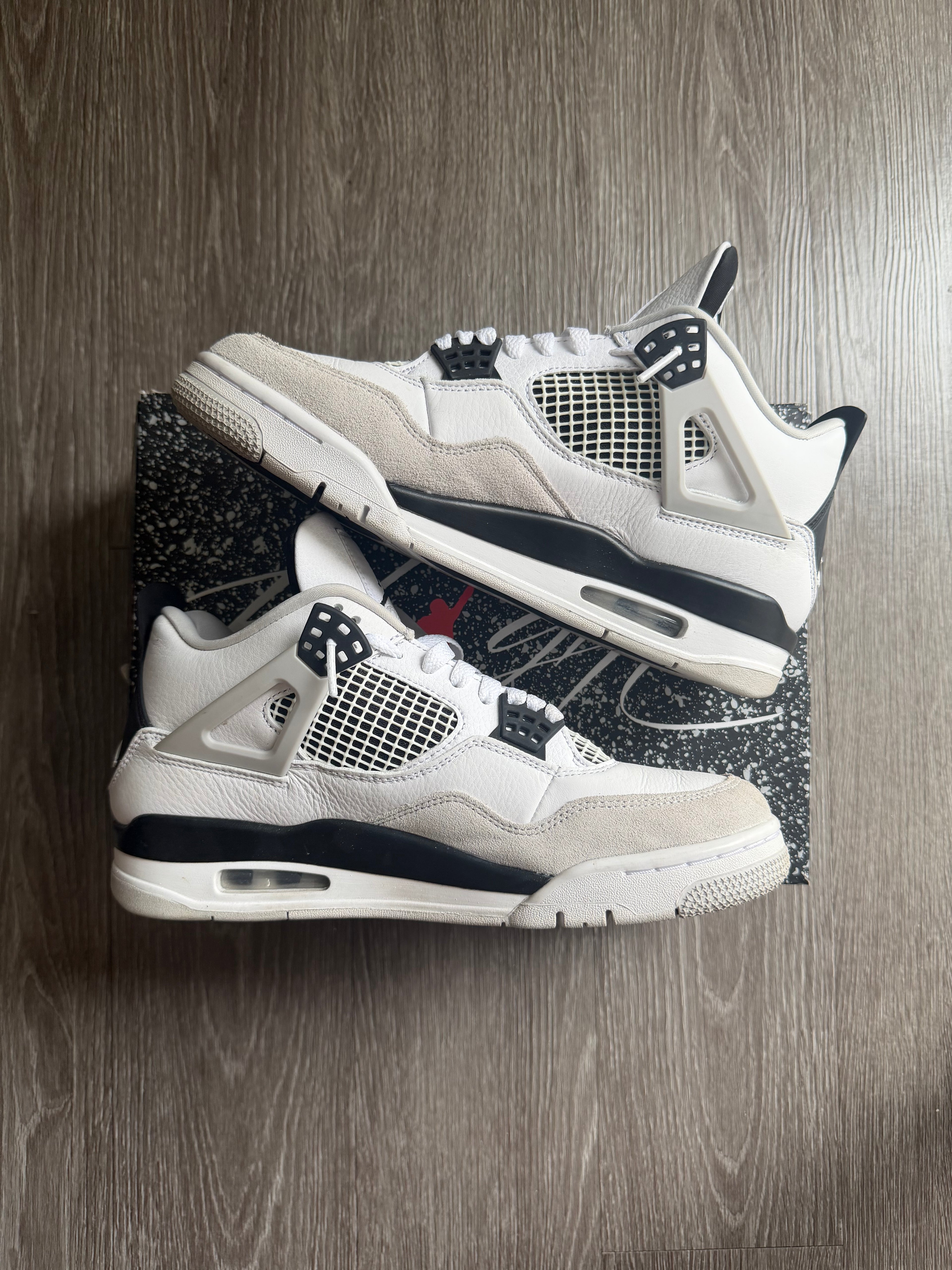 Jordan 4 Retro “Military Black”
