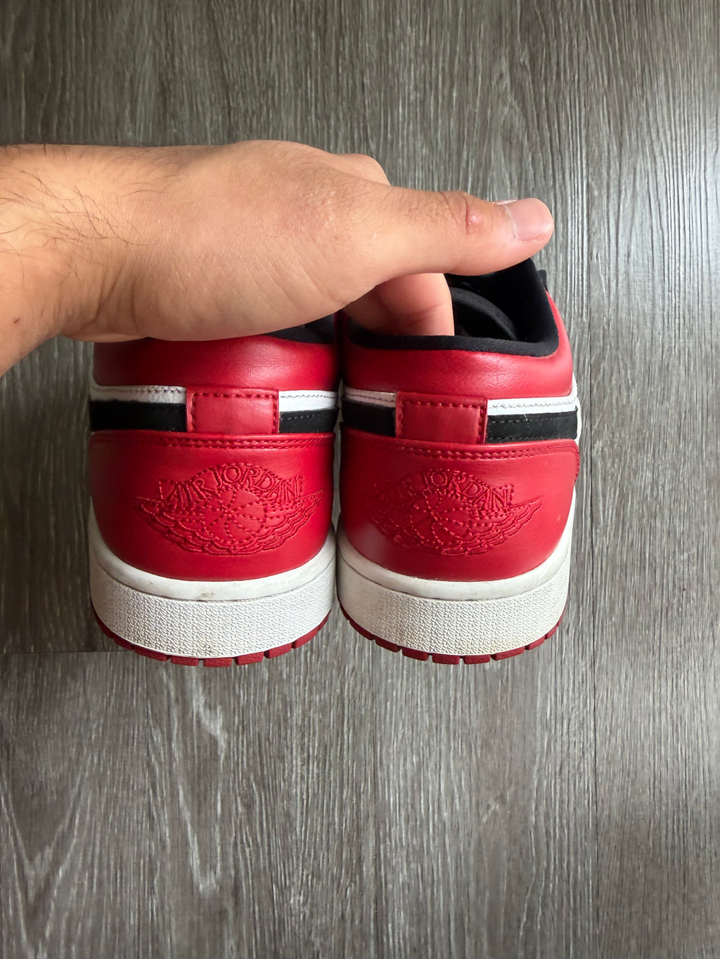 Jordan 1 Low “Black Toe” (2019)