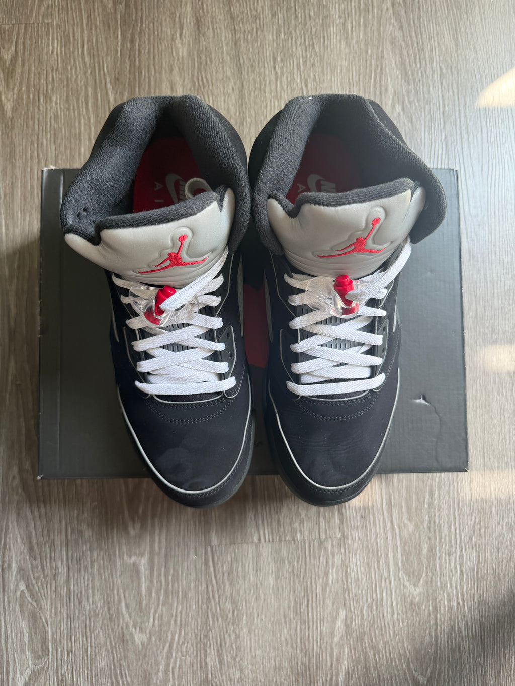 Jordan 5 Retro “Black Metallic Reimagined”