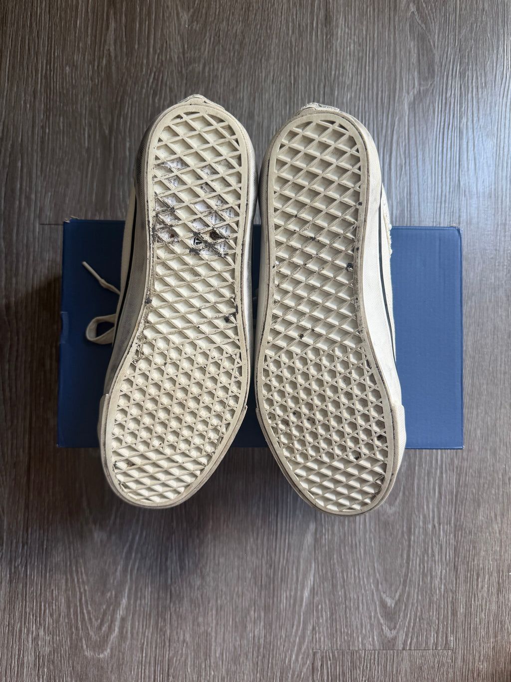 Vans OTW Old Skool 36 “Pearlized Pack Marshmallowl