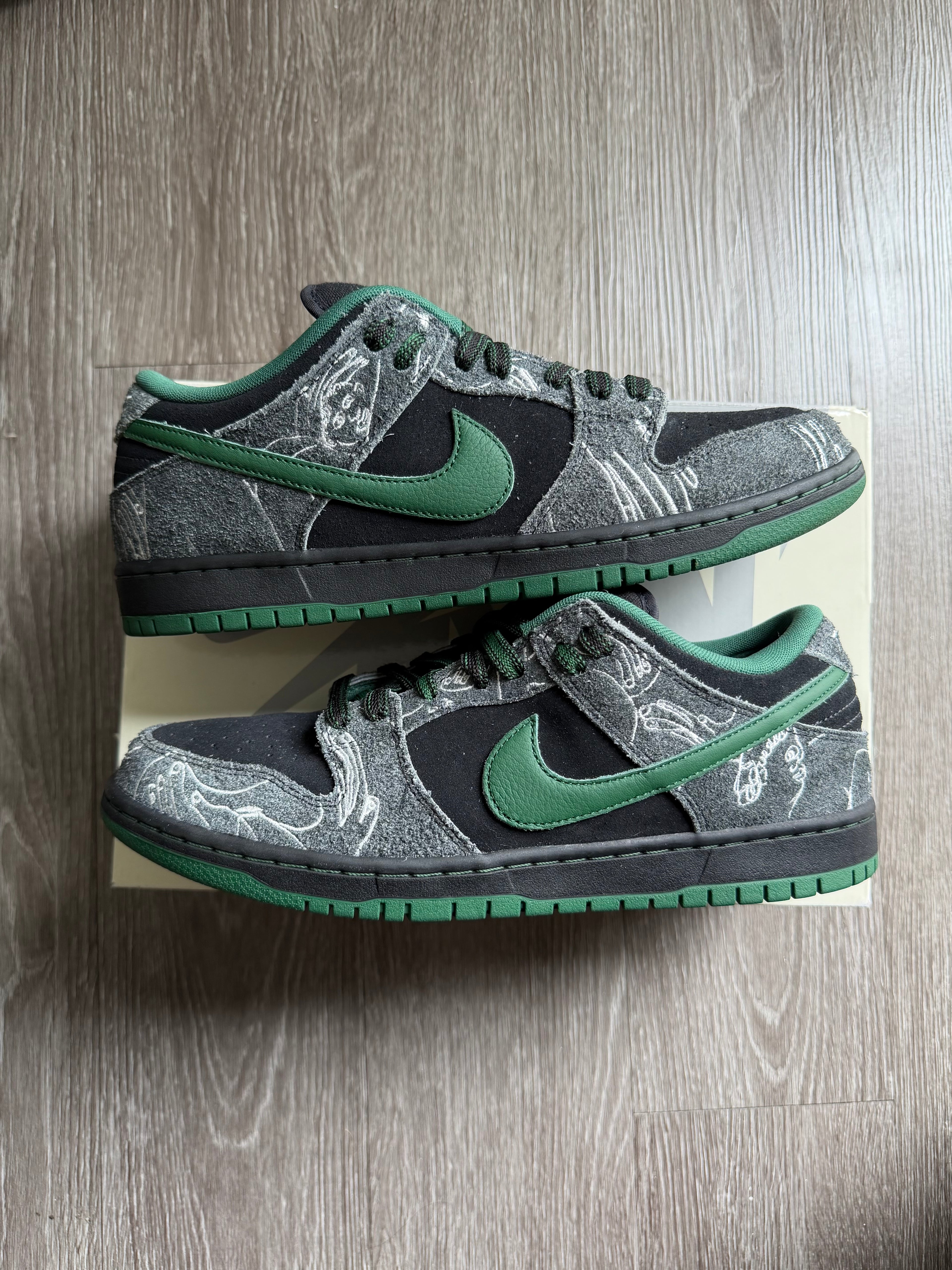 Nike SB Dunk Low “There Skateboards”