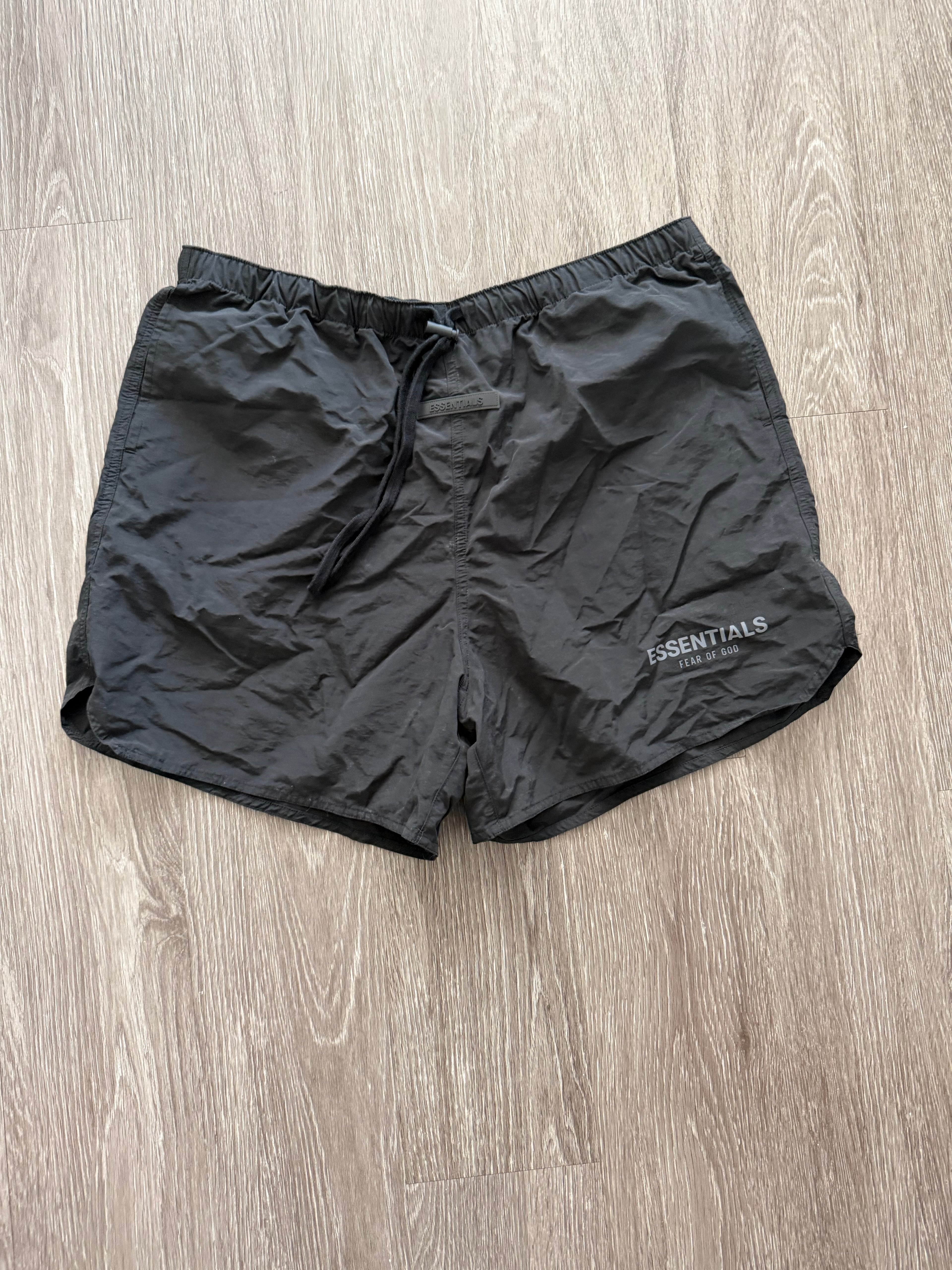 Fear of God Essentials Volley Shorts “Black'”