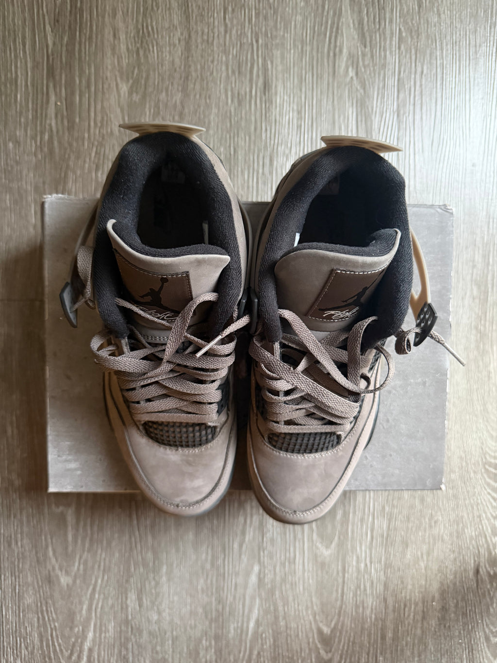 Jordan 4 Retro “Cave Stone”