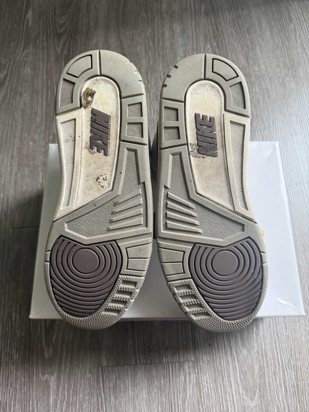 Jordan 3 Retro SP “A Ma Maniere”