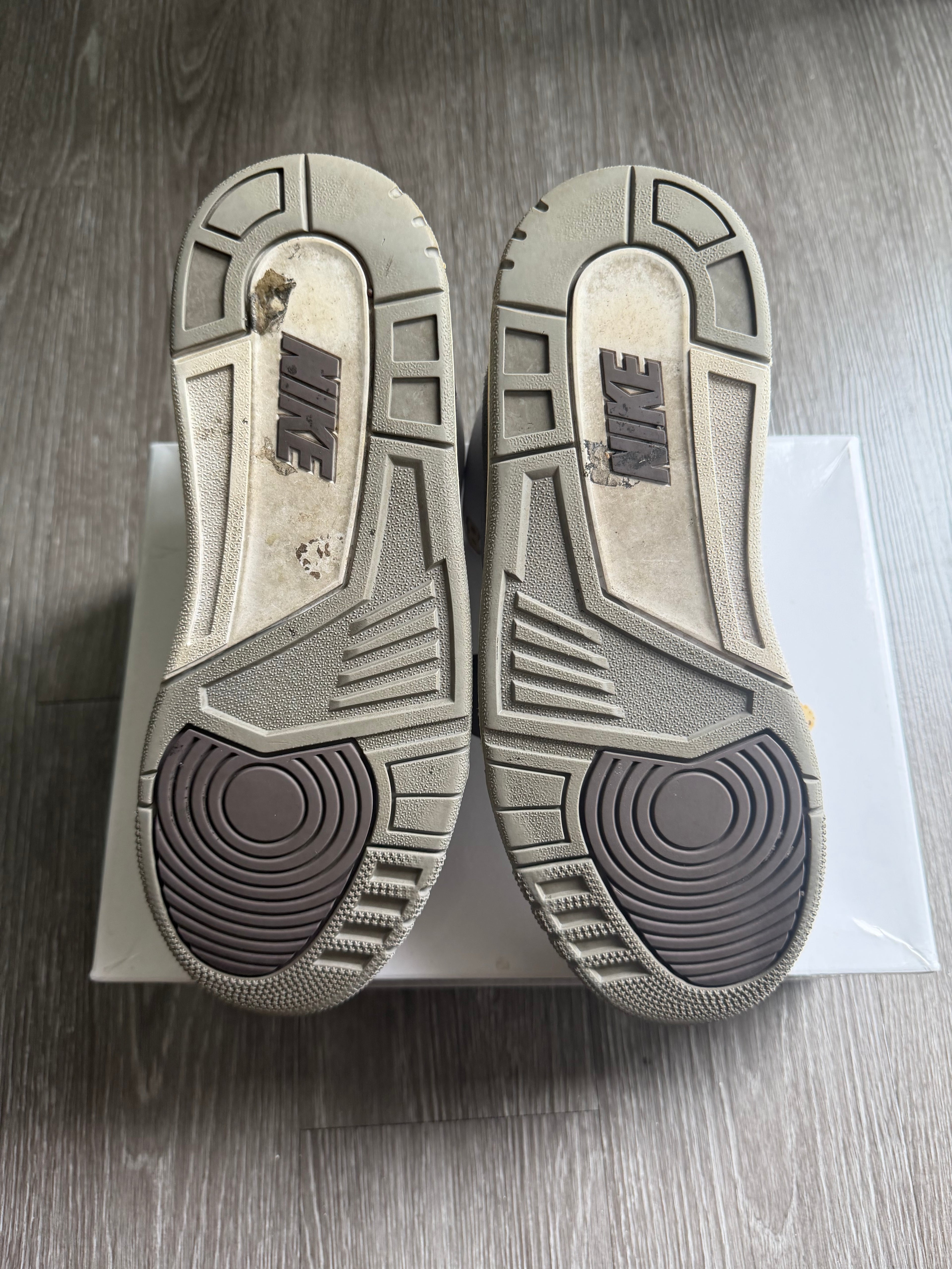 Jordan 3 Retro SP “A Ma Maniere”