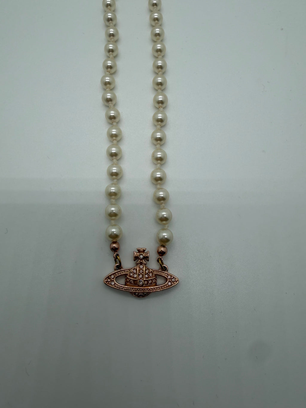 Mini Bas Relief Pearl Choker Pink Gold Silver Pearl