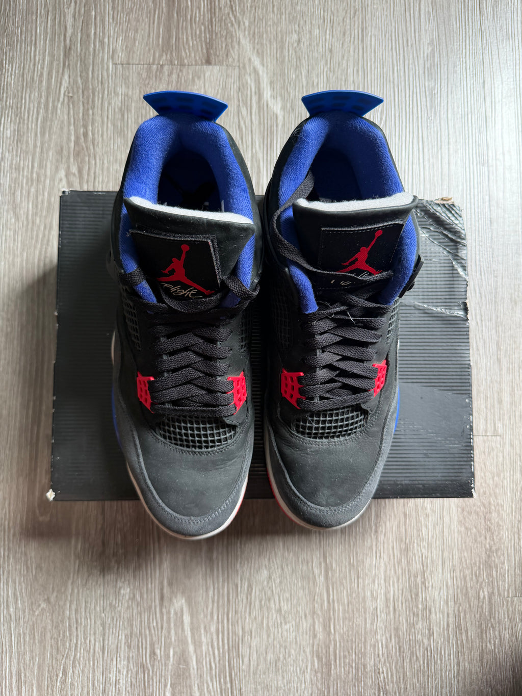 Jordan 4 Retro “Rare Air” (White Lettering)