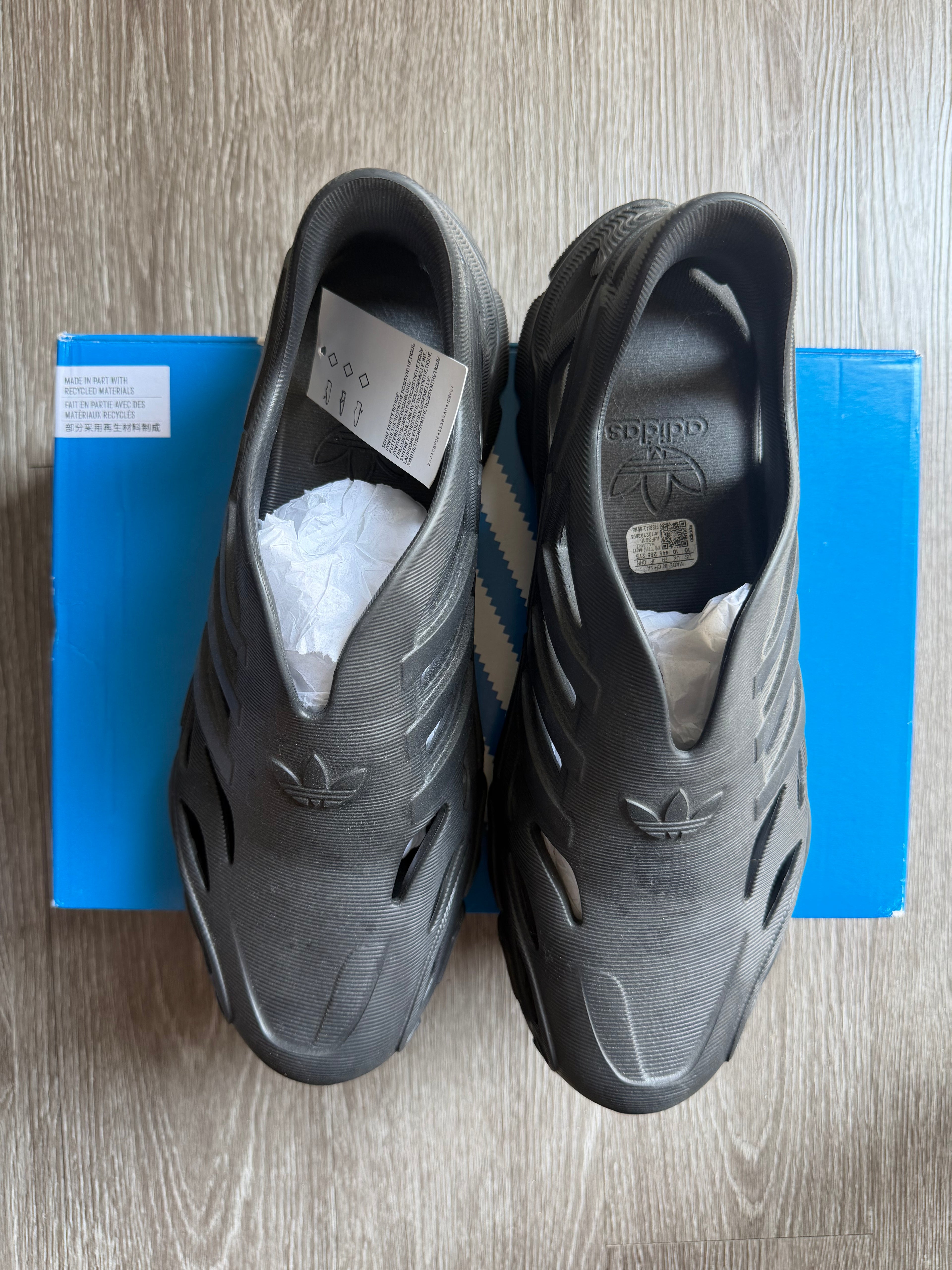 adidas adiFOM Q “Black Carbon”