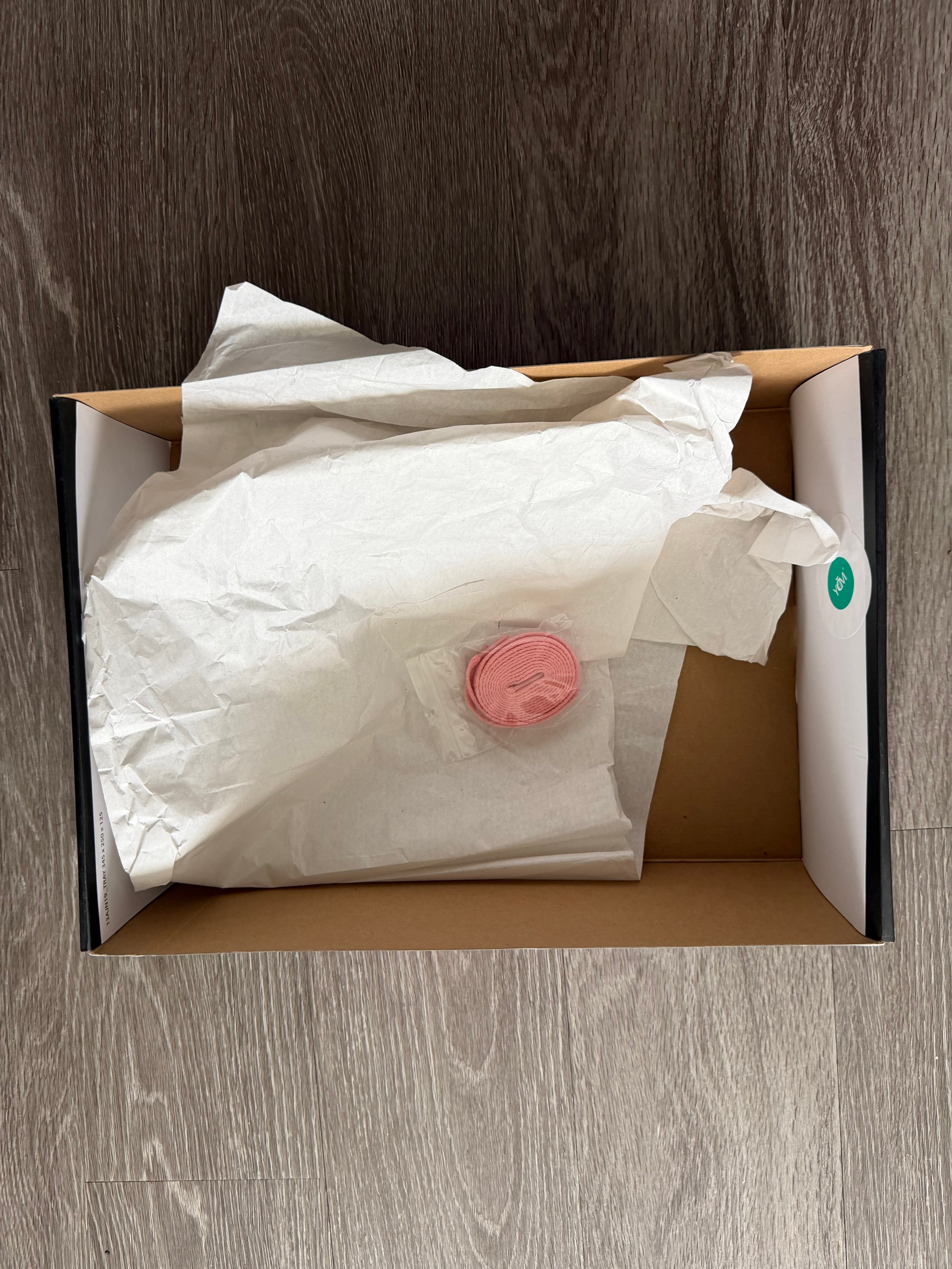 Jordan 1 Low OG “Bleached Coral”