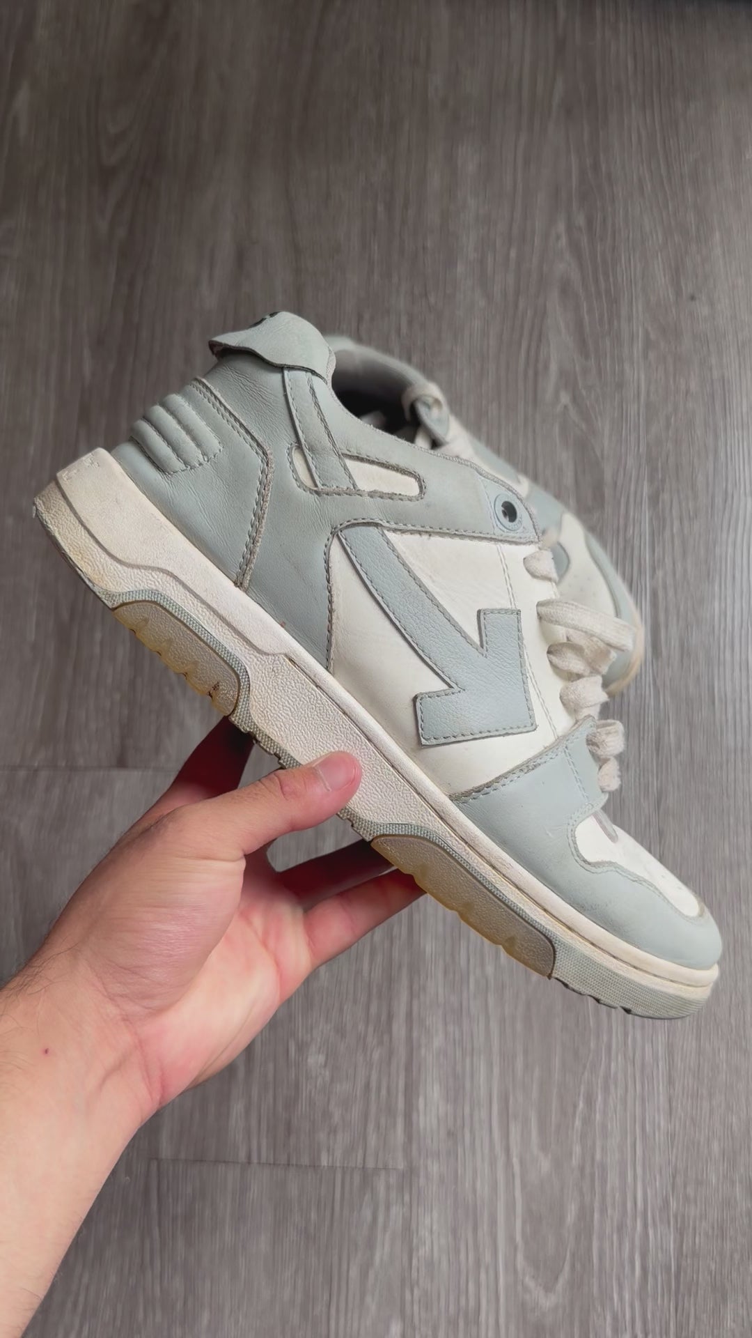 Off-White Out of Office Low “Grey White”