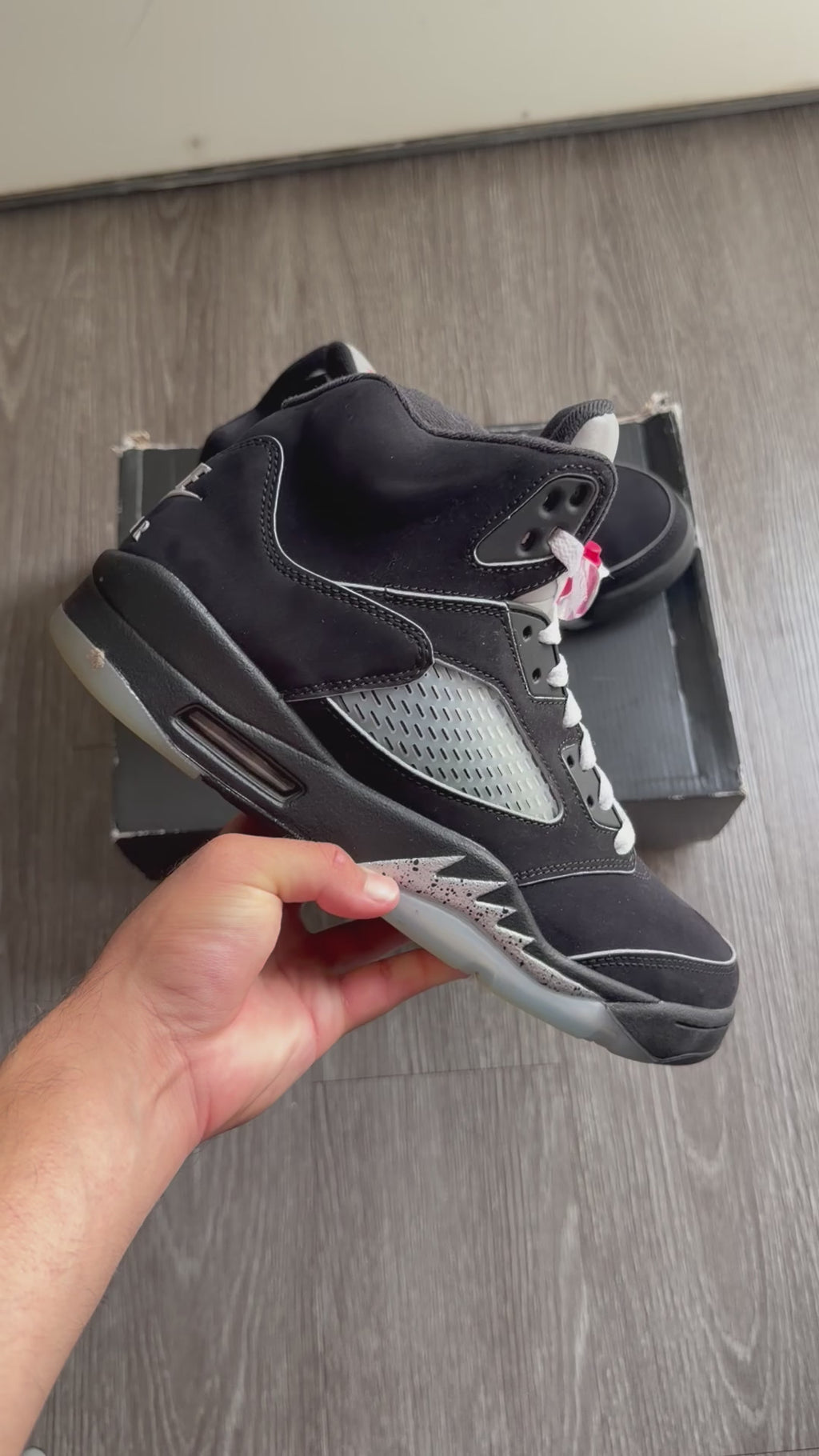 Jordan 5 Retro “Black Metallic Reimagined”