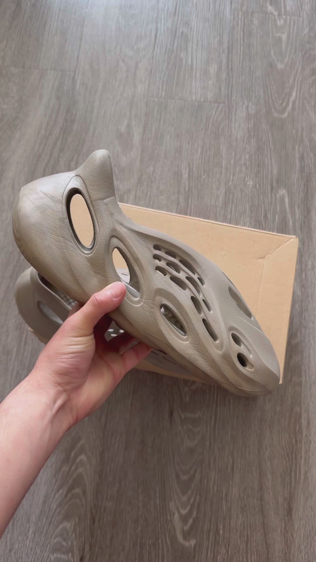 adidas Yeezy Foam RNR “Stone Sage”