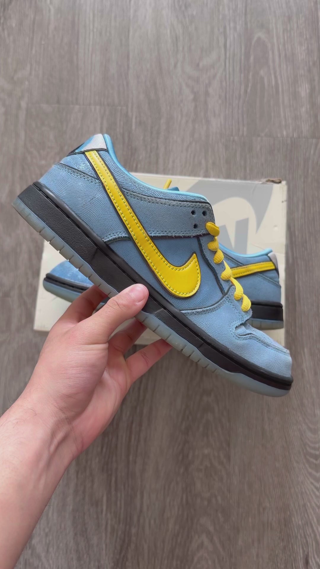 Nike SB Dunk Low “The Powerpuff Girls Bubbles”